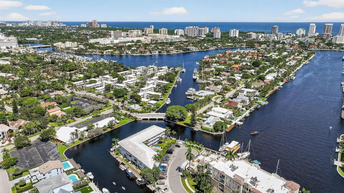 535 Hendricks Isle #305, Fort Lauderdale, FL 33301 - Image #1