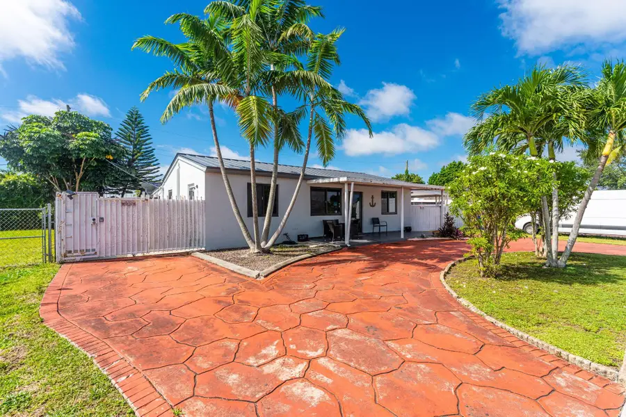 10120 SW 38th Ter, Miami, FL 33165 - Image #3