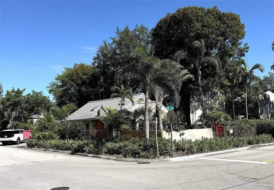 701 NE 1st St, Fort Lauderdale, FL 33301 - Image #2