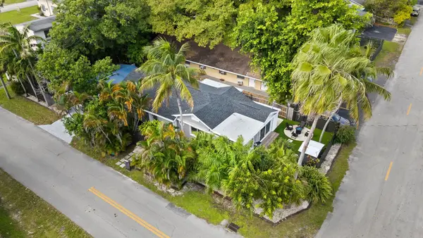 1401 NE 5th Ter, Fort Lauderdale, FL 33304