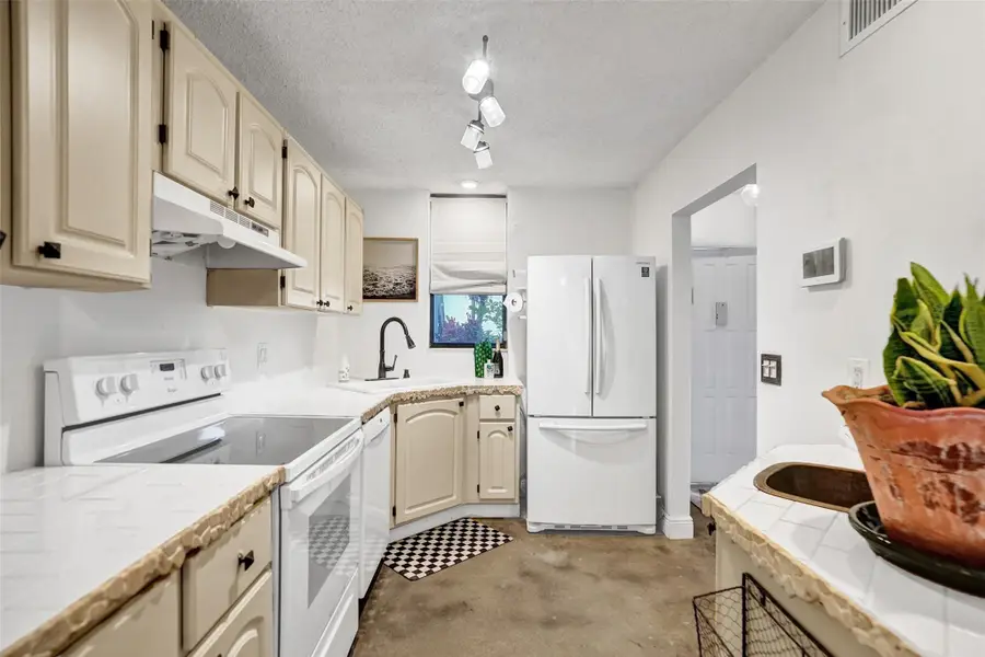 1232 S Military Trl #1913, Deerfield Beach, FL 33442 - Image #3