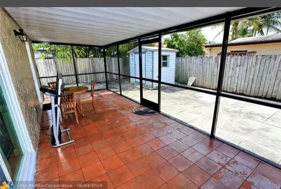 6960 SW 1st St, Margate, FL 33068 - Image #3