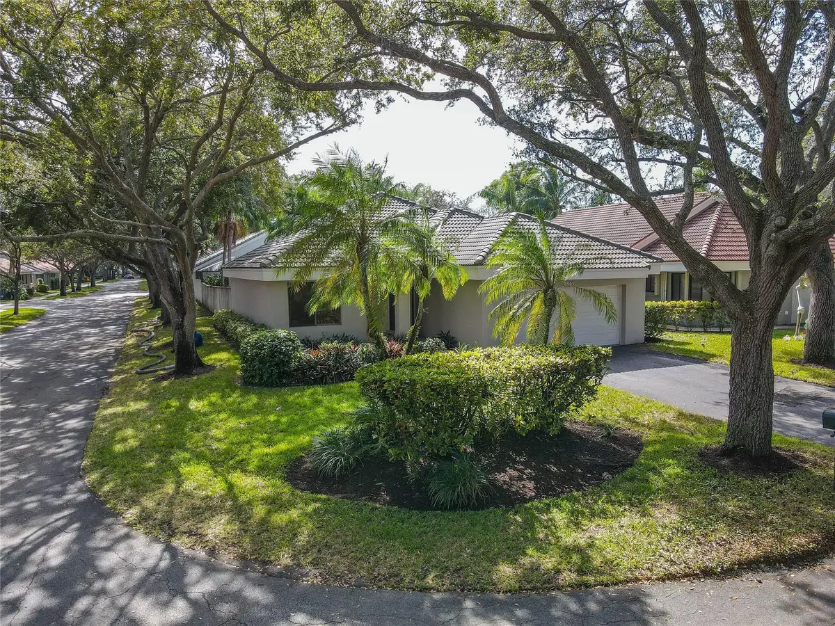 Address Withheld By Seller, Plantation, FL 33322 - Image #1