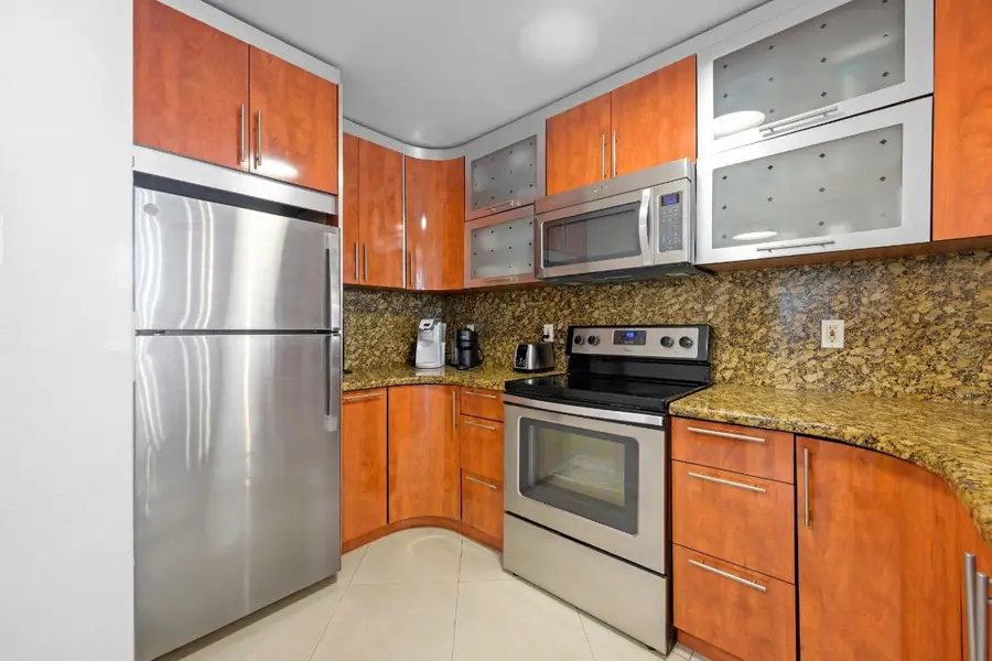 2081 S Ocean Drive #208, Hallandale Beach, FL 33009 - Image #3