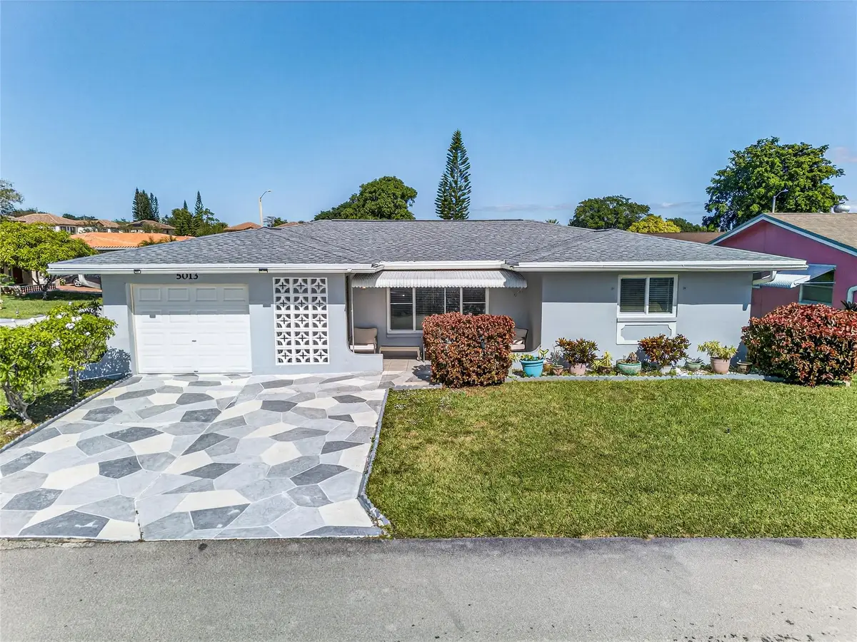 5013 NW 51st St, Tamarac, FL 33319 - Image #1