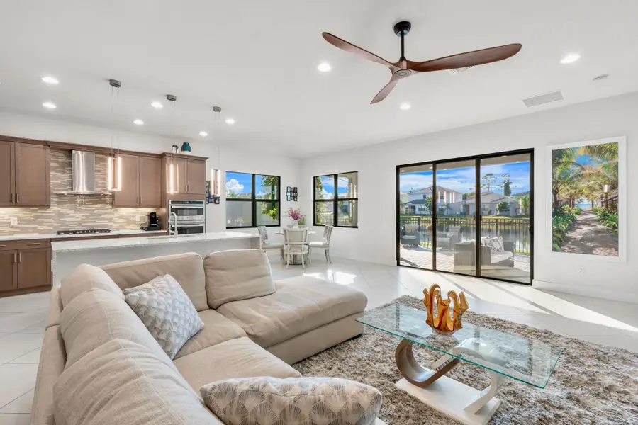 7315 Estero, Lake Worth, FL 33463 - Image #3