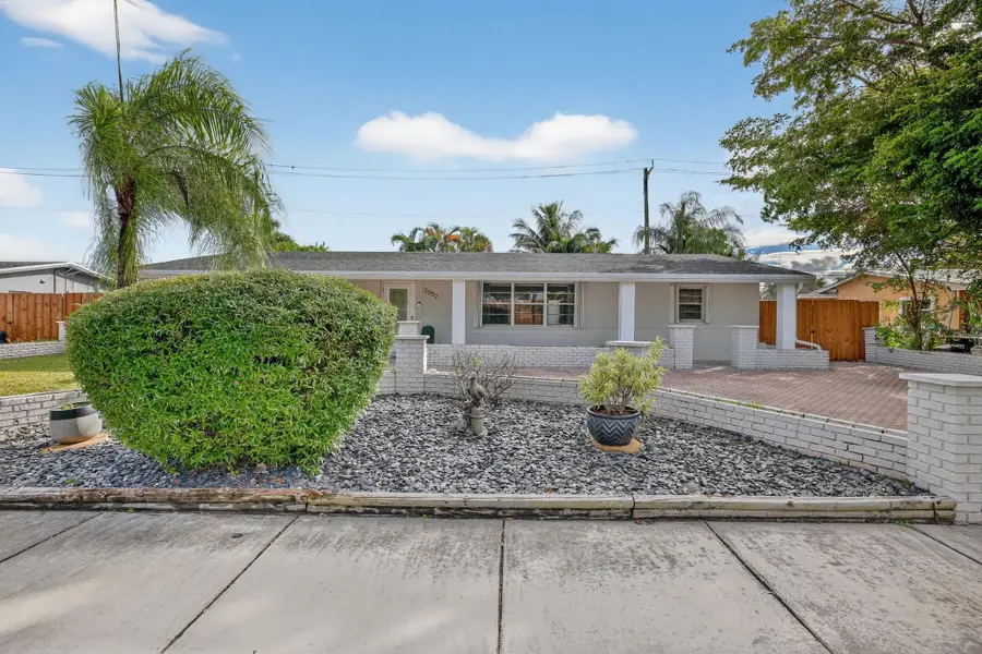 3352 SW 16th St, Fort Lauderdale, FL 33312 - Image #2