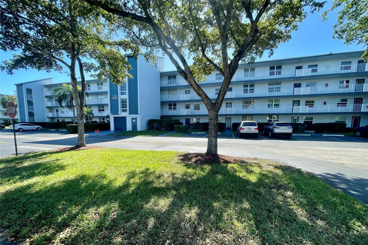 7640 NW 18th St #401, Margate, FL 33063 - Image #1