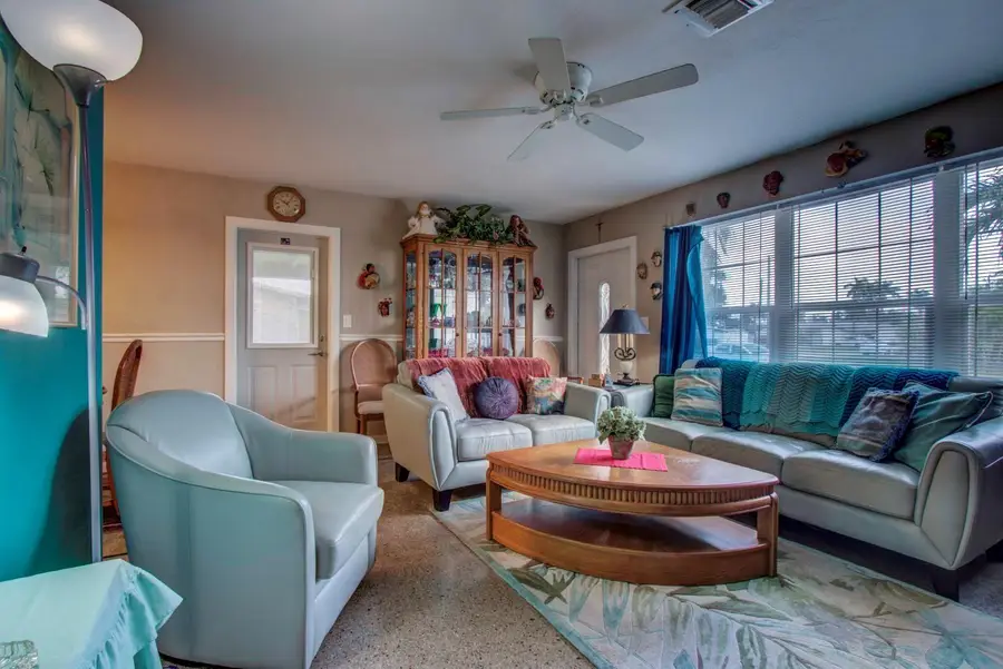 6116 NW 15th St, Margate, FL 33063 - Image #2