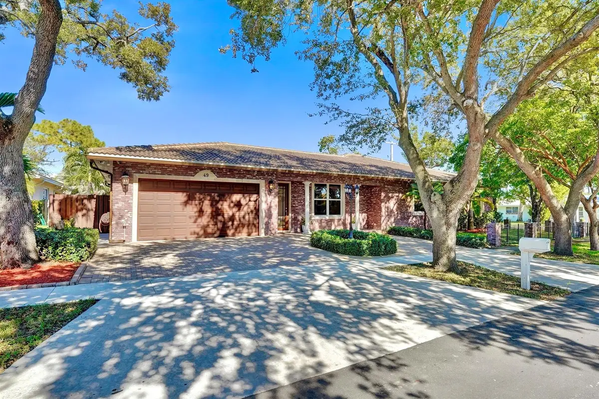 49 SE 6th St, Dania Beach, FL 33004 - Image #1