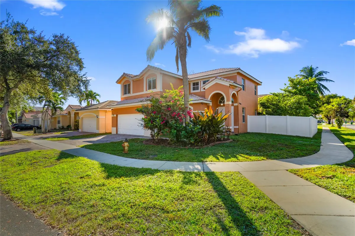 2704 SW 128th Ave, Miramar, FL 33027 - Image #1
