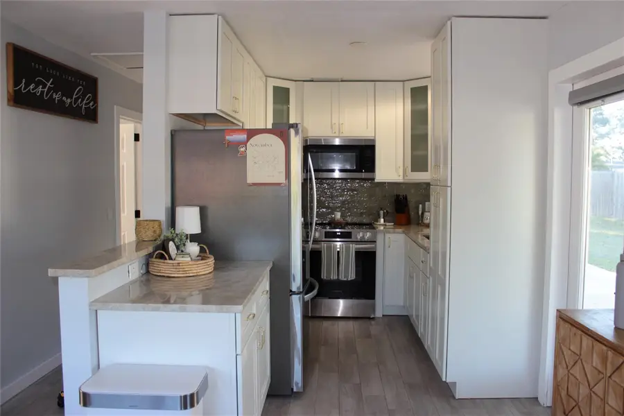 421 SE Solaz Ave, Port Saint Lucie, FL 34983 - Image #2