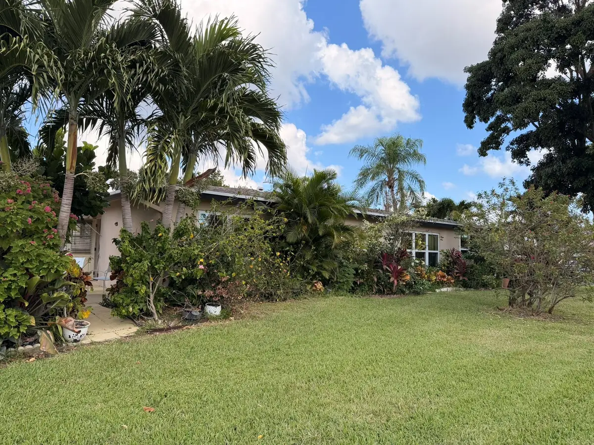 855 North Dr, Delray Beach, FL 33445 - Image #1