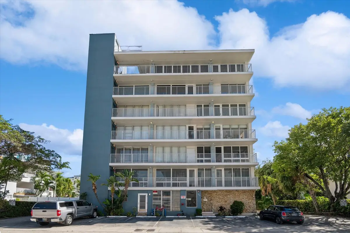 524 Orton Ave #101, Fort Lauderdale, FL 33304 - Image #1