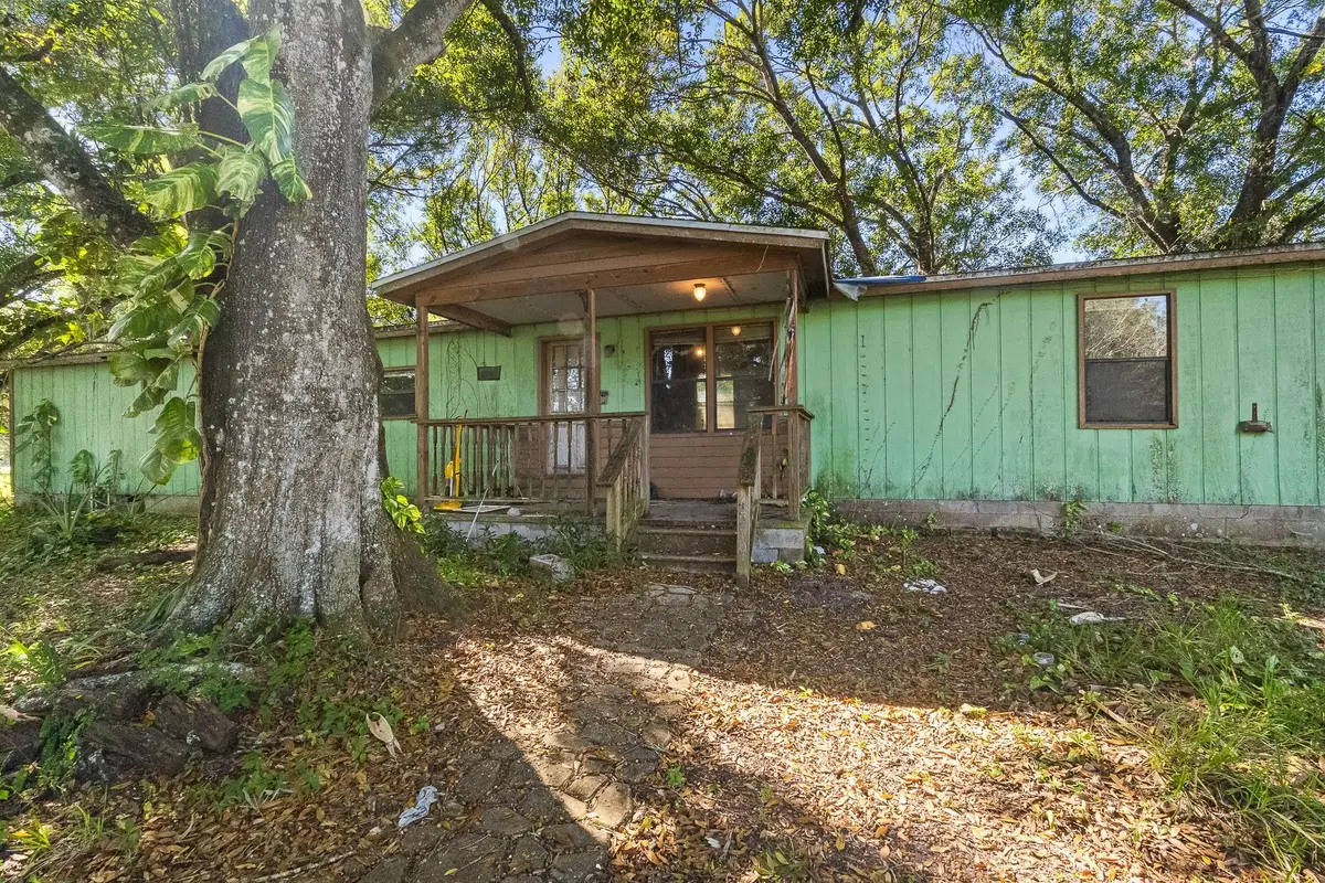 4550 Pioneer 23rd St, Clewiston, FL 33440 - Image #1