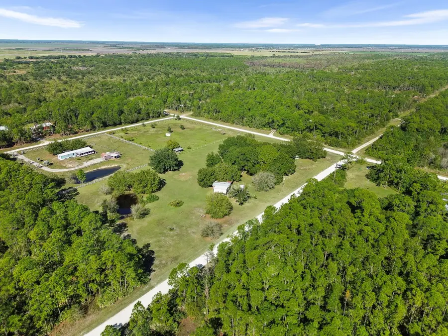 4550 Pioneer 23rd St, Clewiston, FL 33440 - Image #2