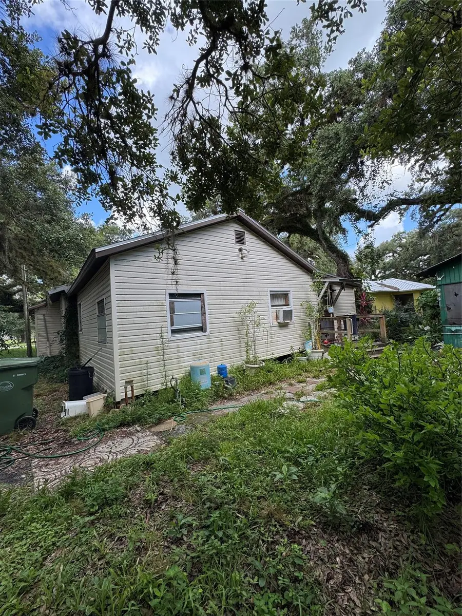 165 Hendry St, Labelle, FL 33935 - Image #3