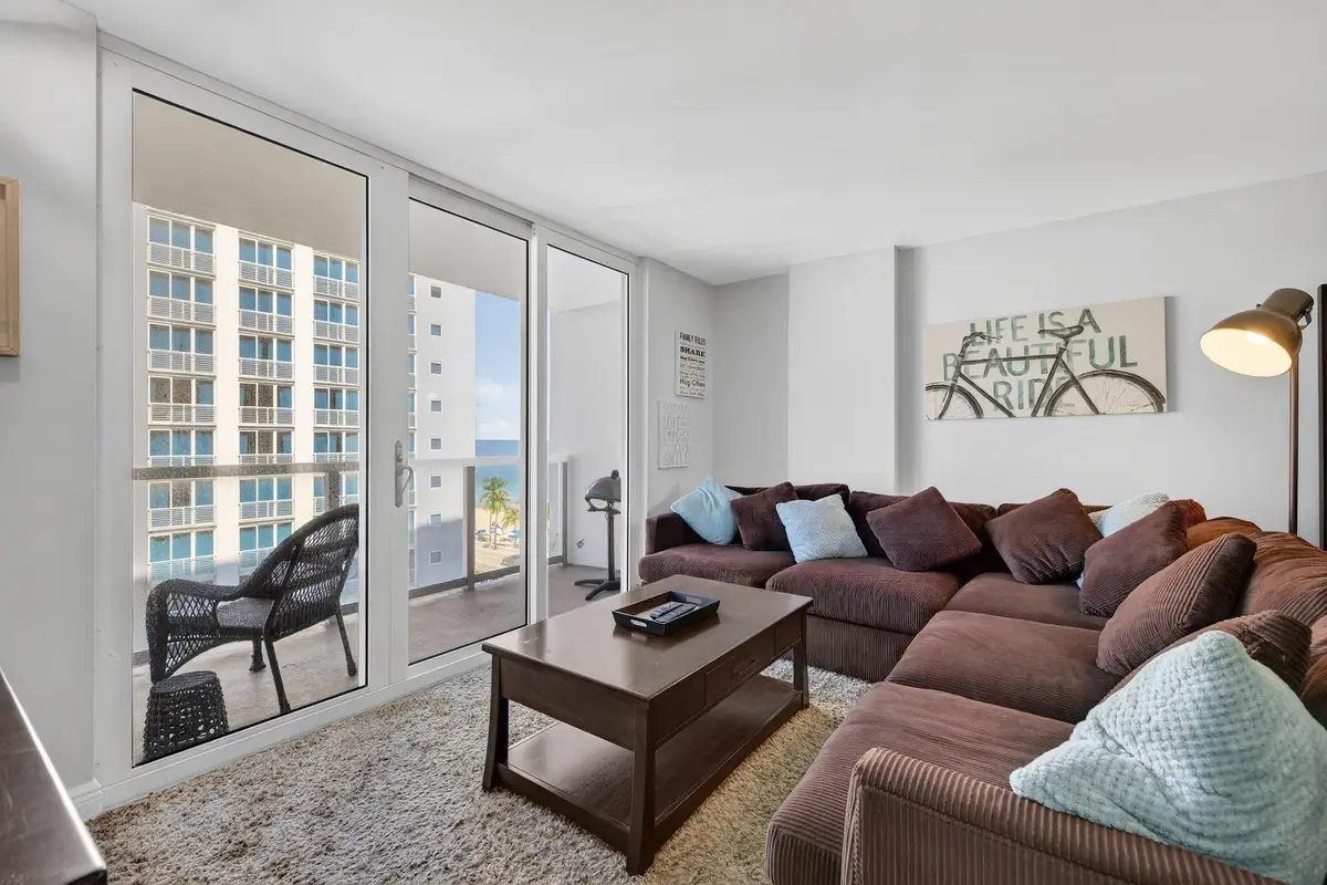 209 N Fort Lauderdale Beach Blvd #7D, Fort Lauderdale, FL 33304 - Image #1