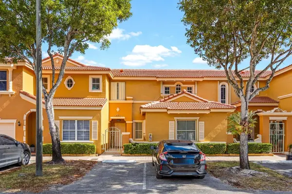 8520 NW 139th Terrace #1602, Miami Lakes, FL 33016