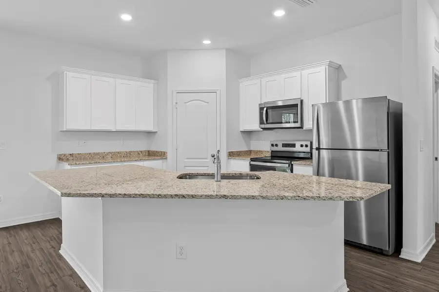 5262 NW Lamoore Ln, Port Saint Lucie, FL 34953 - Image #3