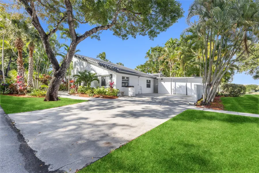 4701 NW 1st Pl, Deerfield Beach, FL 33442 - Image #2