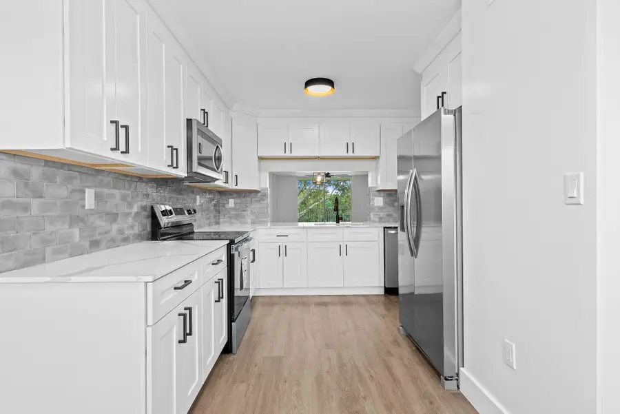 4734 Lucerne Lakes Blvd #303, Lake Worth, FL 33467 - Image #3