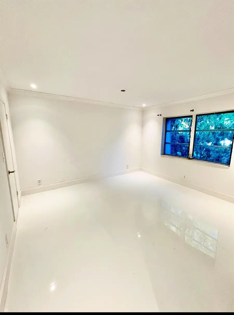 3125 Oakland Shores Dr #203, Fort Lauderdale, FL 33309 - Image #2