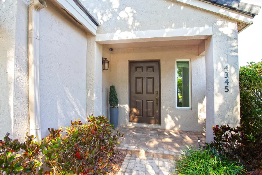 4345 Pine Ridge Ct, Weston, FL 33331 - Image #2