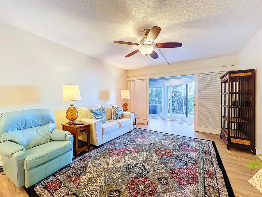2050 NE 39th St #110, Lighthouse Point, FL 33064 - Image #3