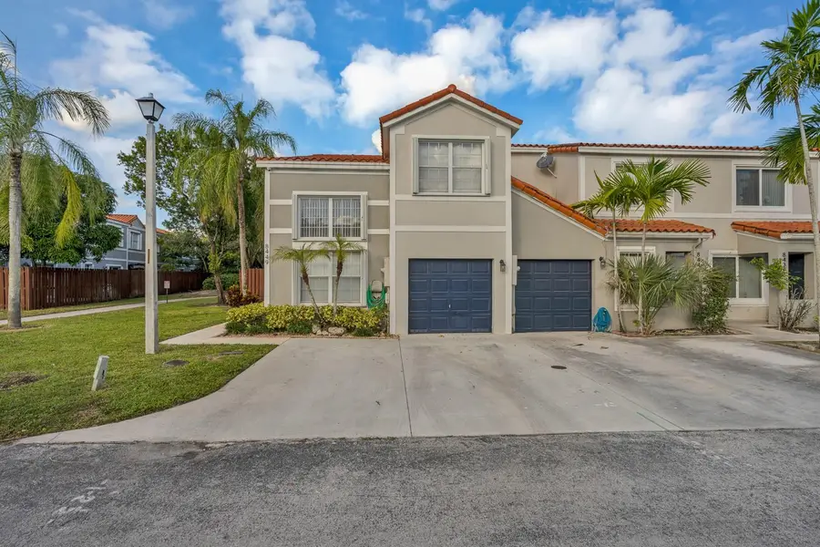 8449 SW 23rd Ct, Miramar, FL 33025 - Image #2