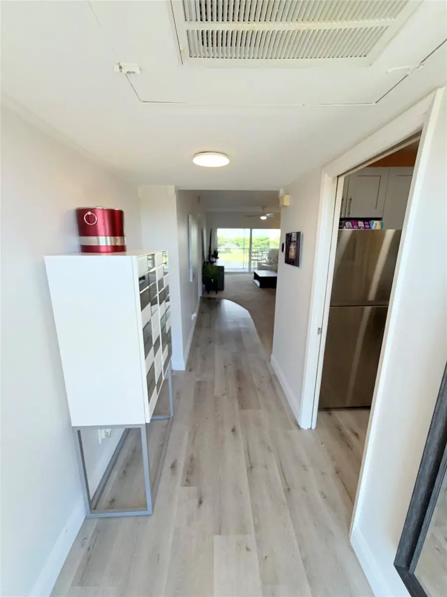 2801 N Palm Aire Dr #604, Pompano Beach, FL 33069 - Image #3