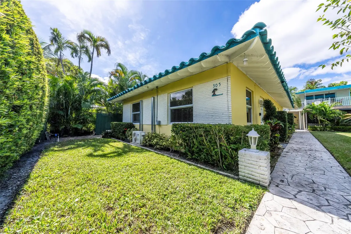 305 Hibiscus Ave, Pompano Beach, FL 33062 - Image #1