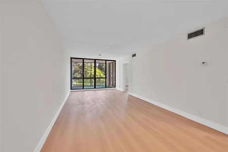 8411 Forest Hills Dr #206, Coral Springs, FL 33065 - Image #3