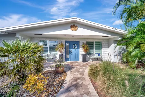 2611 NE 53rd St, Lighthouse Point, FL 33064