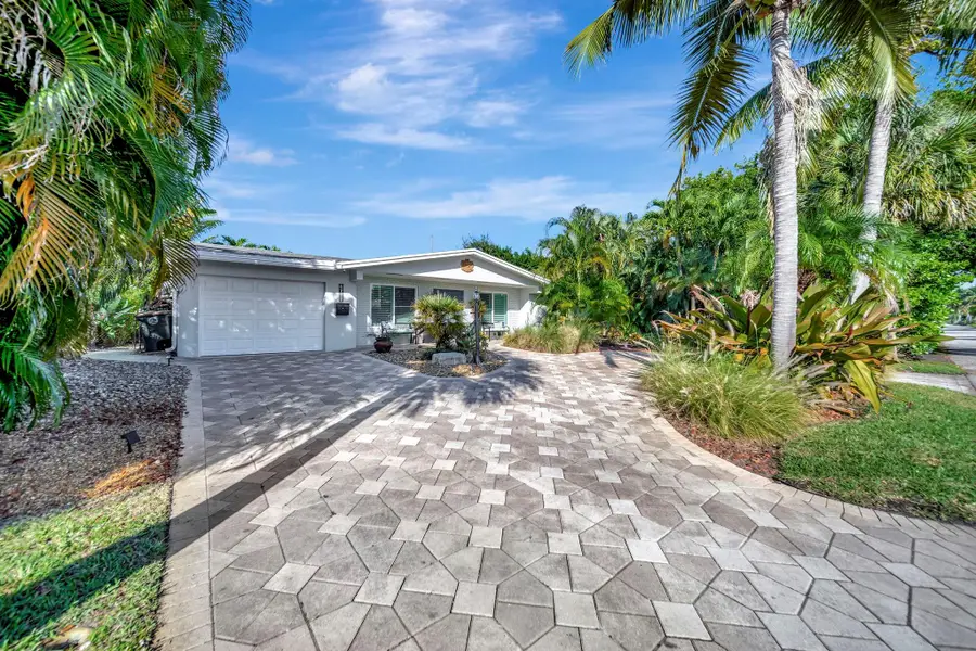 2611 NE 53rd St, Lighthouse Point, FL 33064 - Image #2