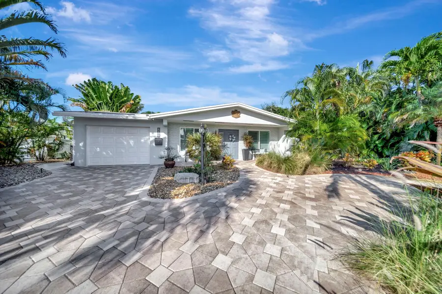 2611 NE 53rd St, Lighthouse Point, FL 33064 - Image #3