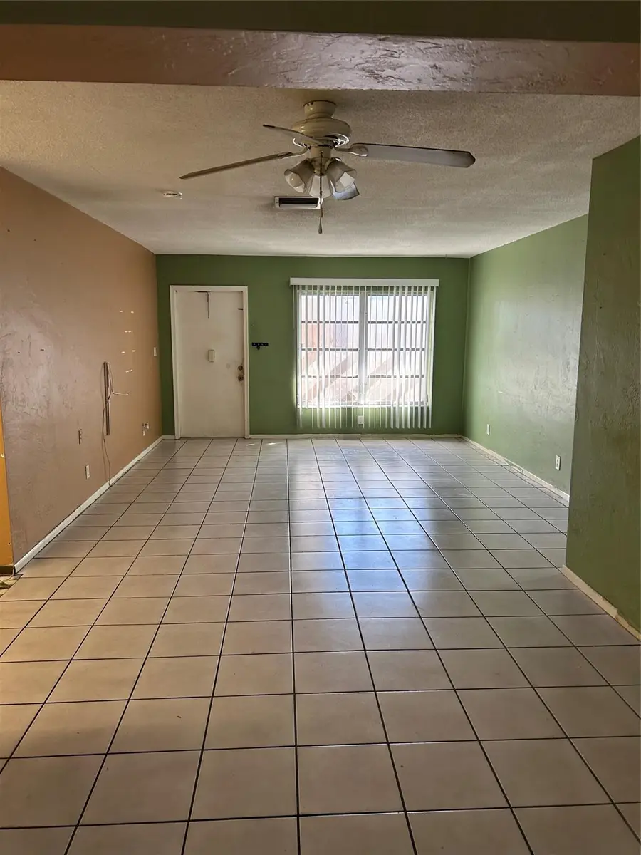 7611 NW 72nd Way, Tamarac, FL 33321 - Image #3