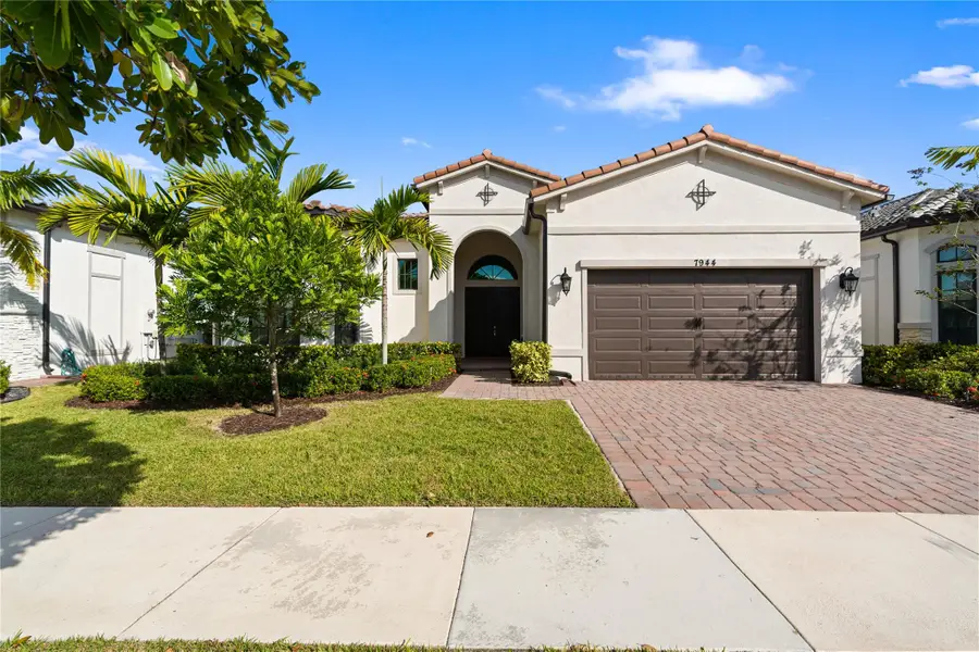7944 Ironwood Way, Parkland, FL 33067 - Image #2