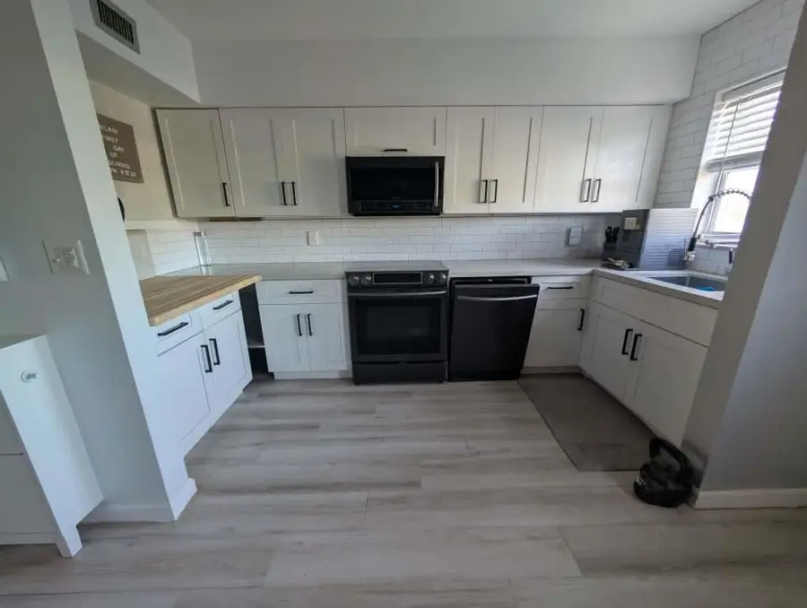 505 NE 20th Ave #209, Deerfield Beach, FL 33441 - Image #2