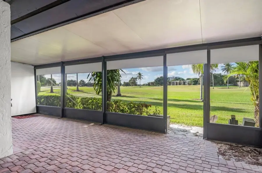 370 Fairway Circle #13, Weston, FL 33326 - Image #2