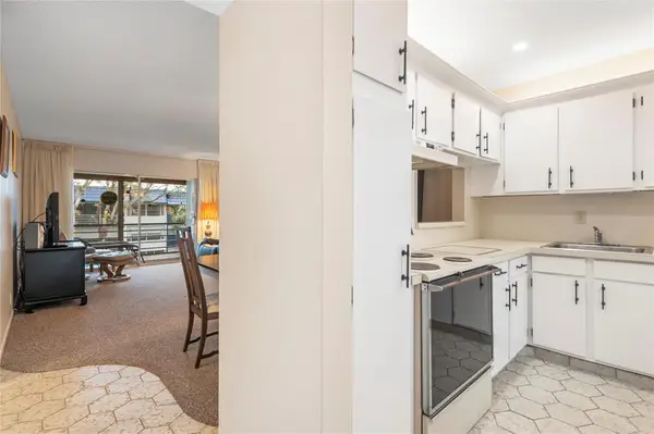 3150 Holiday Springs Blvd #308, Margate, FL 33063