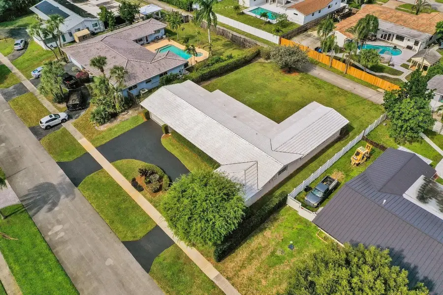 5011 Madison Street, Hollywood, FL 33021 - Image #3