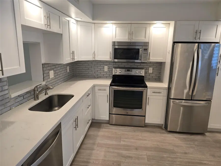 2103 Lucaya Bnd #C-1, Coconut Creek, FL 33066 - Image #2