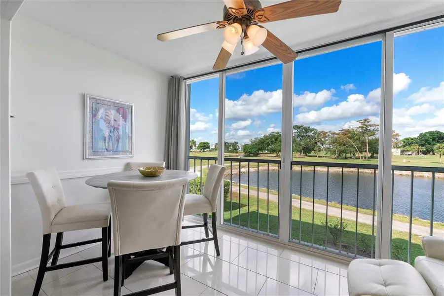 7807 Golf Circle Dr #211, Margate, FL 33063 - Image #2