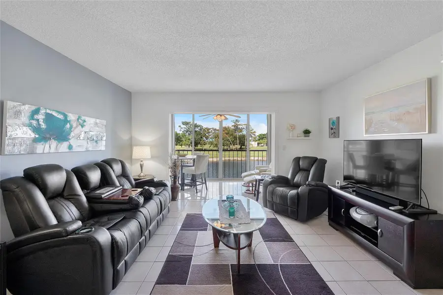 7807 Golf Circle Dr #211, Margate, FL 33063 - Image #3