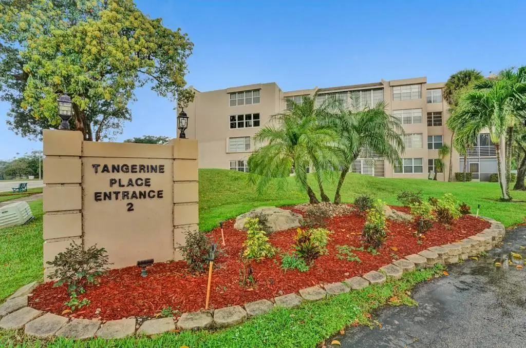 9480 Tangerine Pl #306, Davie, FL 33324 - Image #1