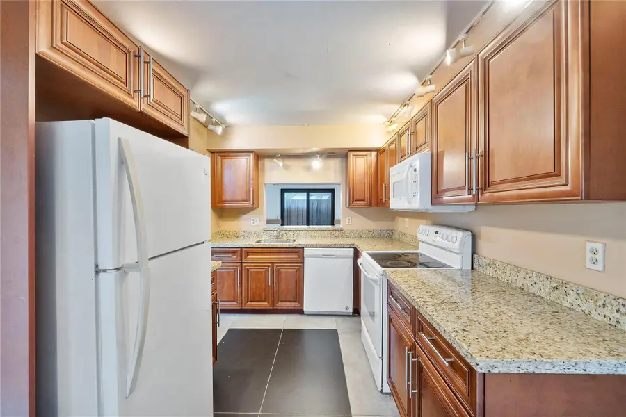 2157 NW 37th #2157, Coconut Creek, FL 33066 - Image #2