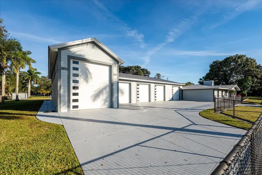 4418 Pressler Ln, Fort Pierce, FL 34982 - Image #2