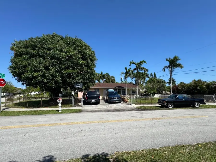 500 NE 59th St, Oakland Park, FL 33334 - Image #2