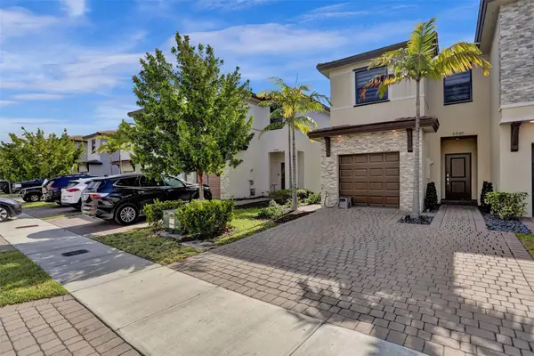 25169 SW 108th Ave, Homestead, FL 33032